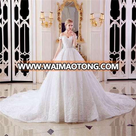 Luxury Plus Size Wedding Dress Princess Wedding Dress With Long Train